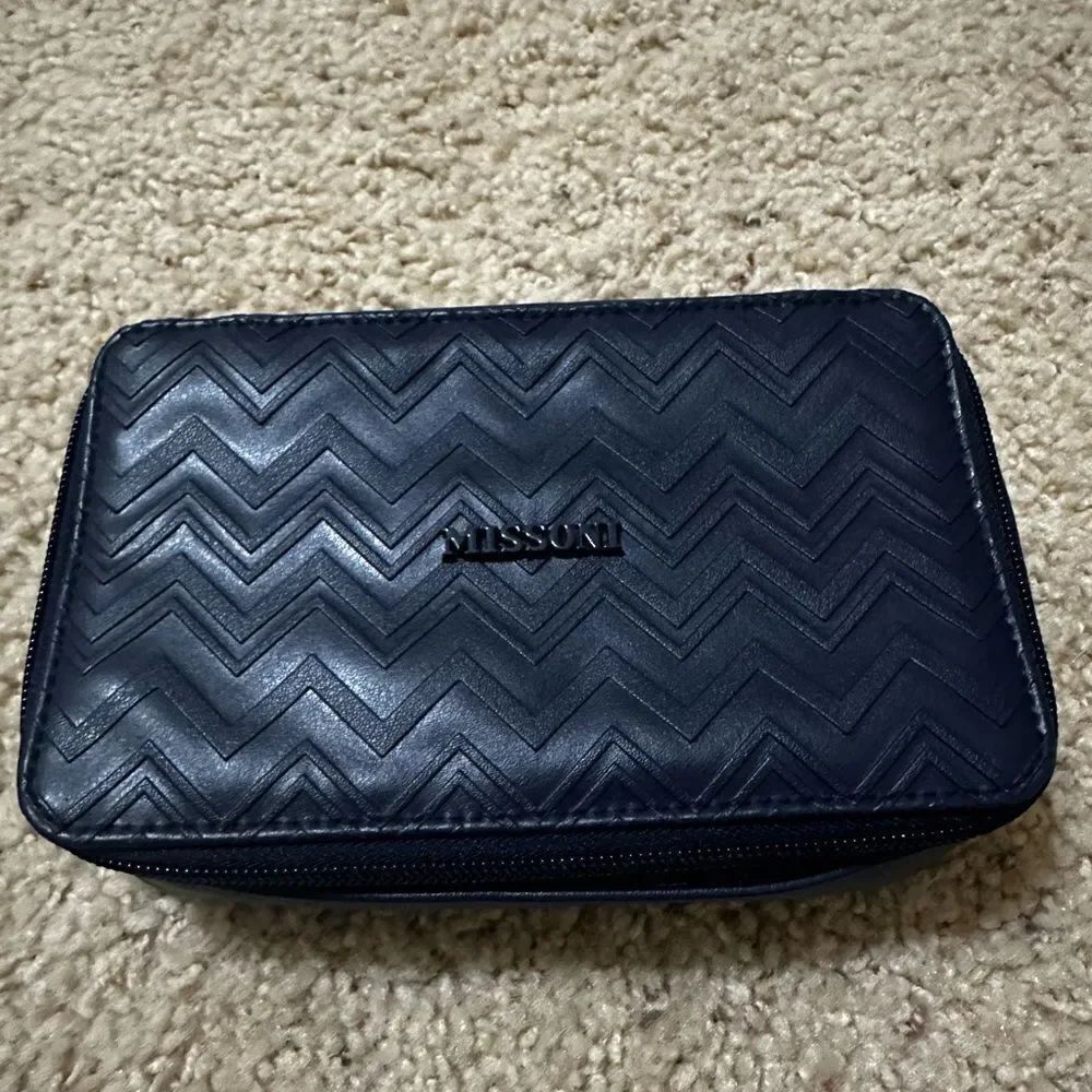 Missoni Delta Airlines Travel Bag EXCLUSIVE limited edition